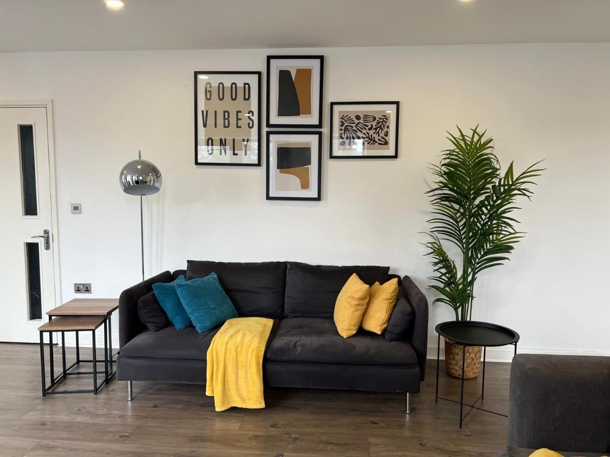 3Bed Flat 3Wc And Great Location Near Excel City Airport O2 And Canning Town Station Villa Лондон Екстериор снимка