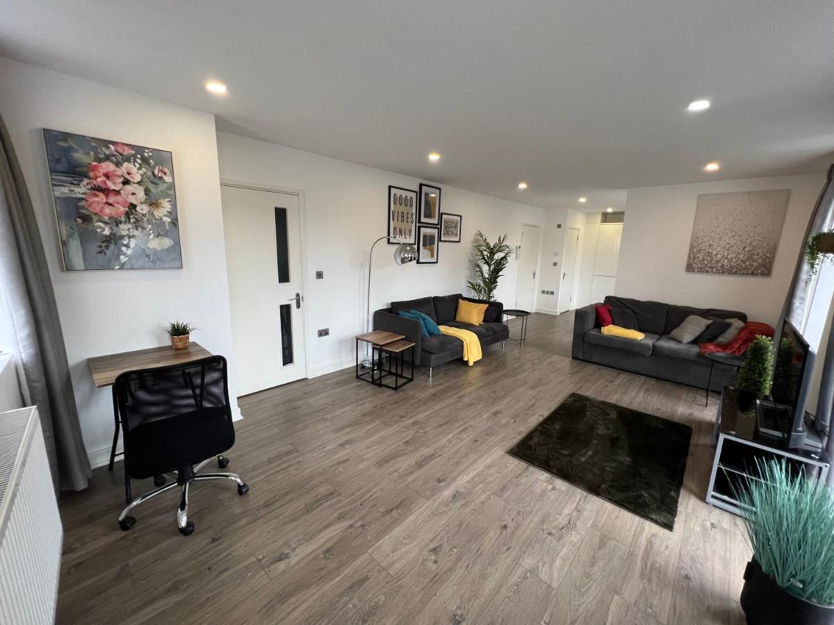 3Bed Flat 3Wc And Great Location Near Excel City Airport O2 And Canning Town Station Villa Лондон Екстериор снимка