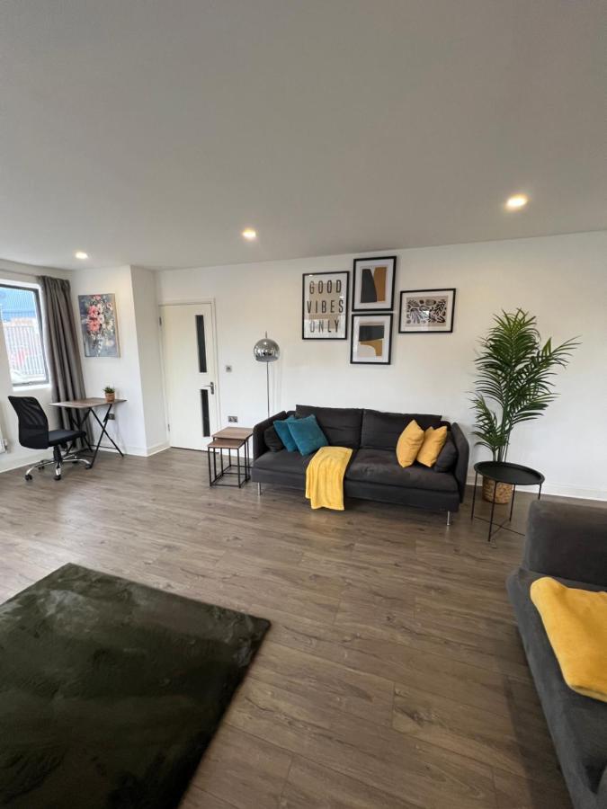 3Bed Flat 3Wc And Great Location Near Excel City Airport O2 And Canning Town Station Villa Лондон Екстериор снимка