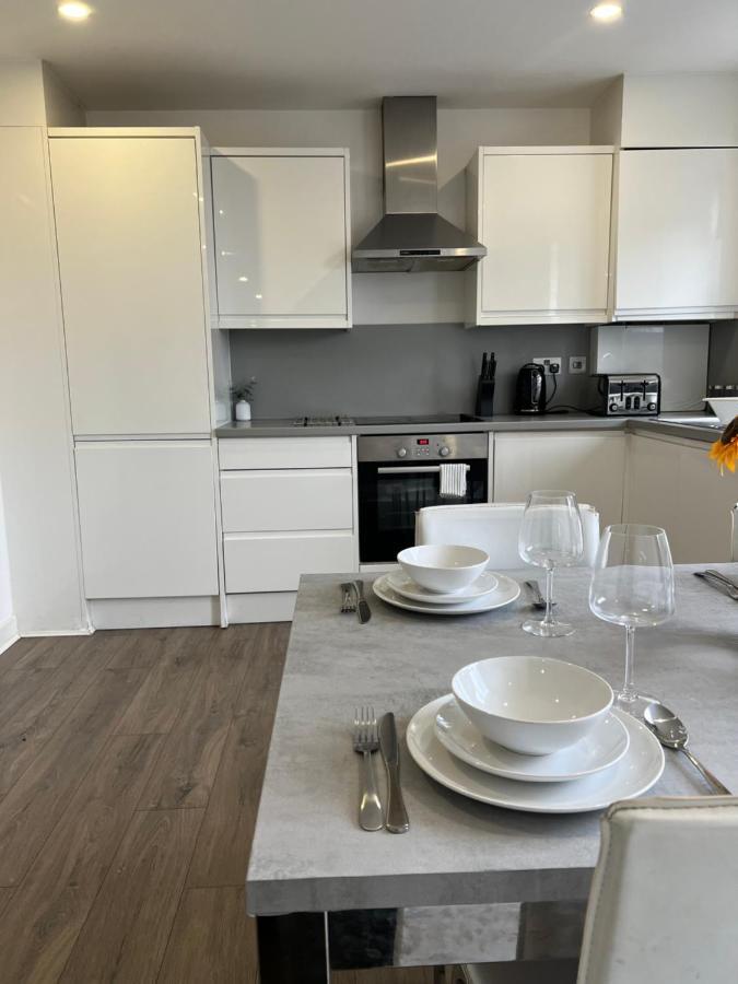3Bed Flat 3Wc And Great Location Near Excel City Airport O2 And Canning Town Station Villa Лондон Екстериор снимка