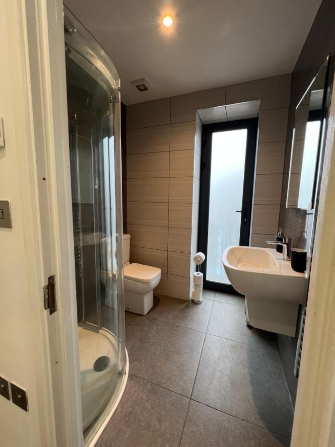 3Bed Flat 3Wc And Great Location Near Excel City Airport O2 And Canning Town Station Villa Лондон Екстериор снимка