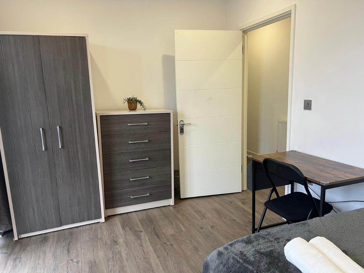 3Bed Flat 3Wc And Great Location Near Excel City Airport O2 And Canning Town Station Villa Лондон Екстериор снимка